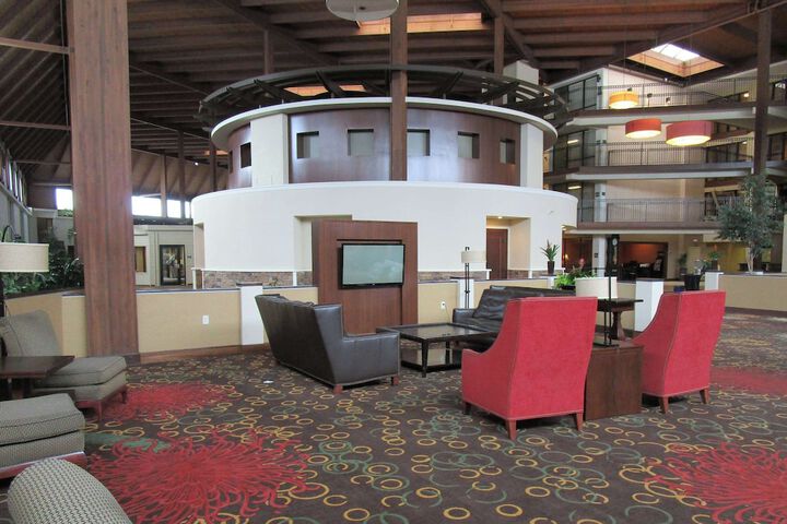 Radisson Hotel Lenexa Overland Park