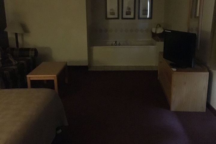 Moose Lake Lodge & Suites