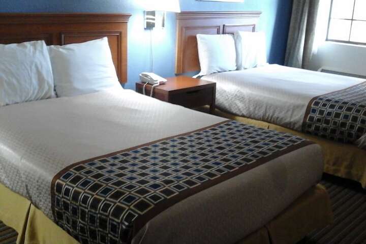 Room 50 of 86