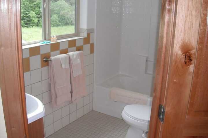 Room 42 of 50