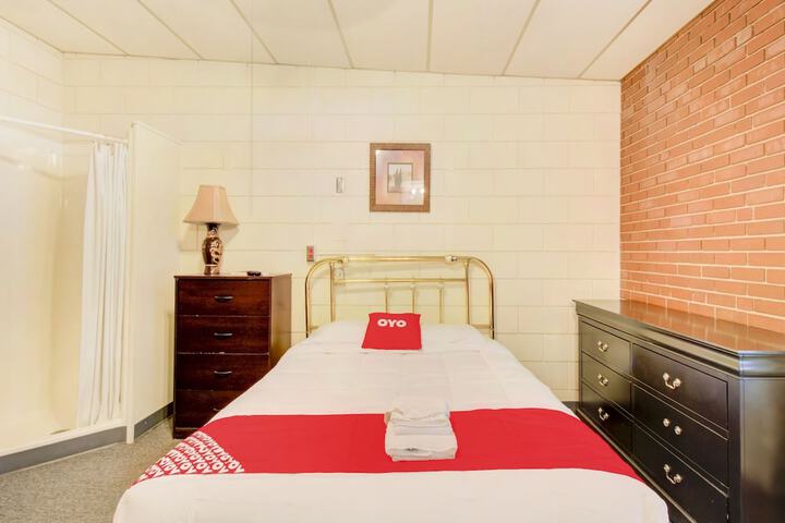 Room 33 of 55