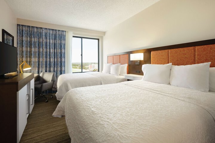 Room 20 of 48