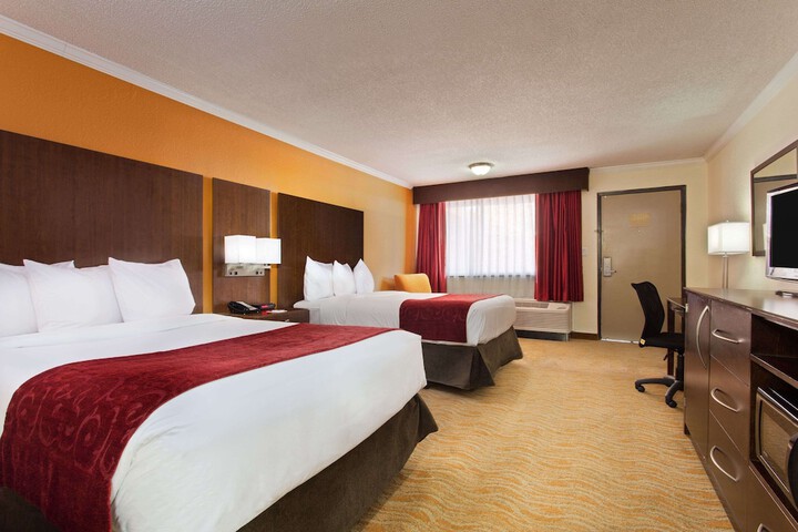 Room 20 of 44