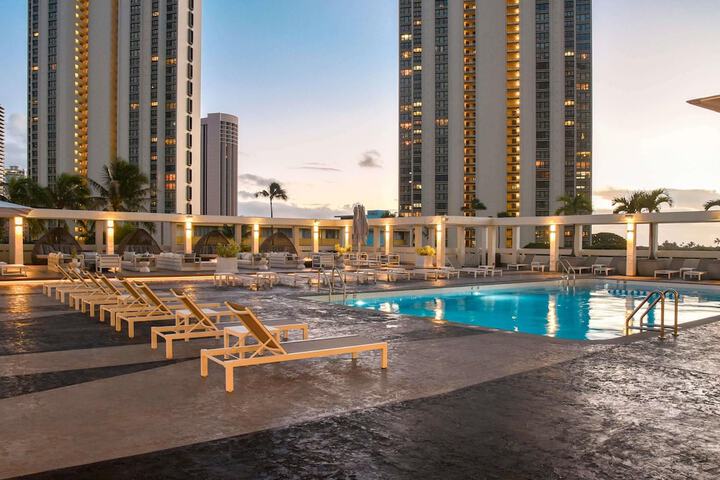 Ala Moana Hotel by Mantra
