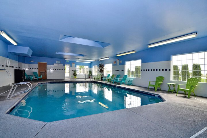 Pool 9 of 47