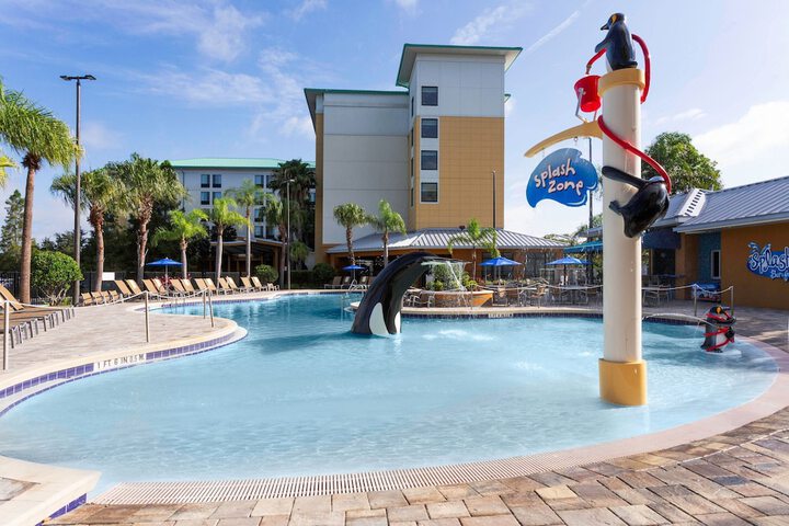 Fairfield Inn & Suites by Marriott Orlando at SeaWorld