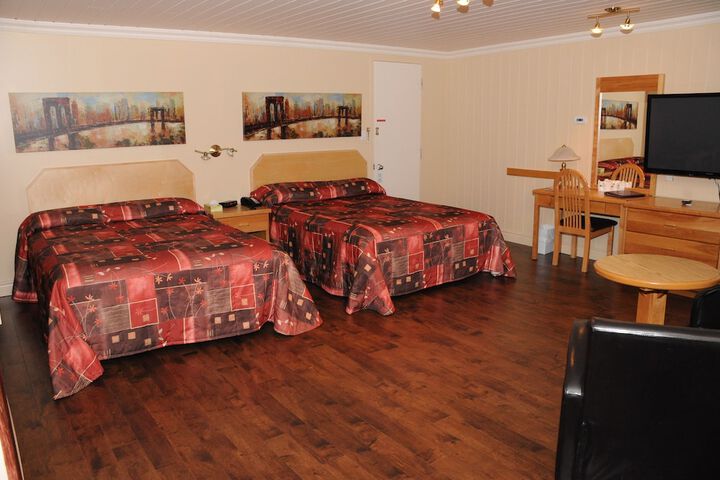 Room 12 of 33