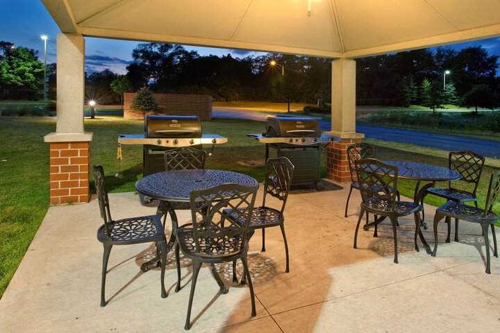 Property Grounds 25 of 26