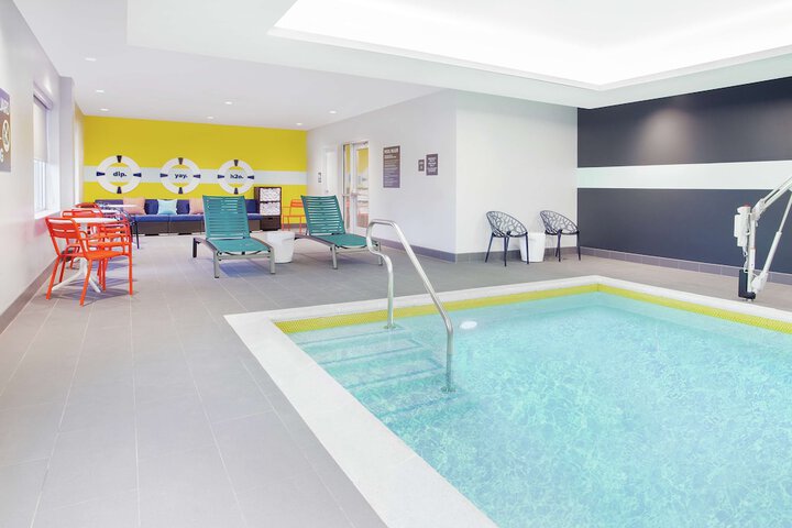 Pool 7 of 43