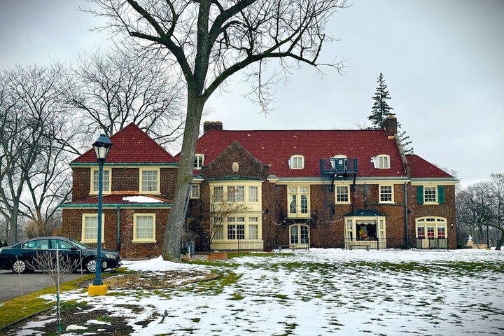Montague Inn
