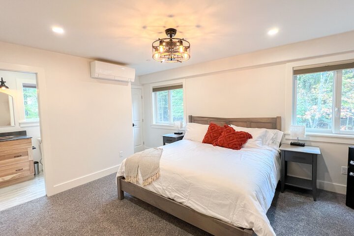Room 49 of 73