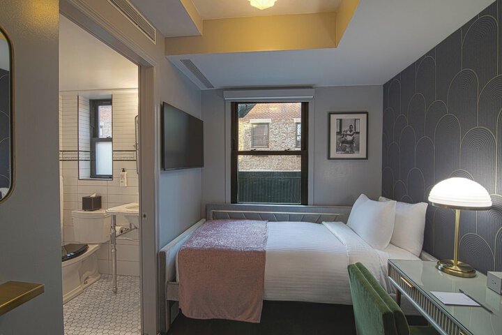 The Evelyn Hotel