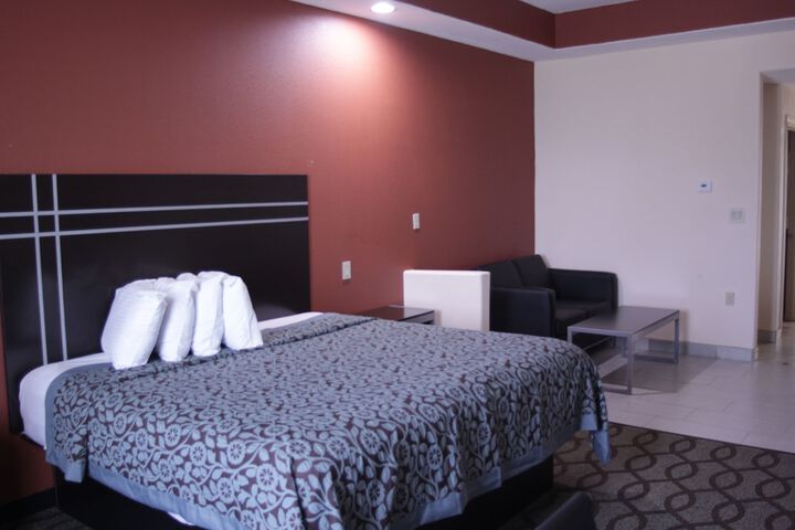 Room 31 of 51