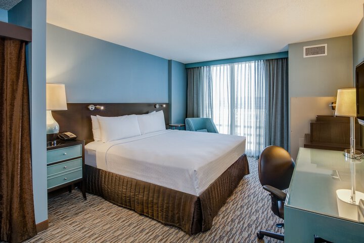 Room 21 of 71
