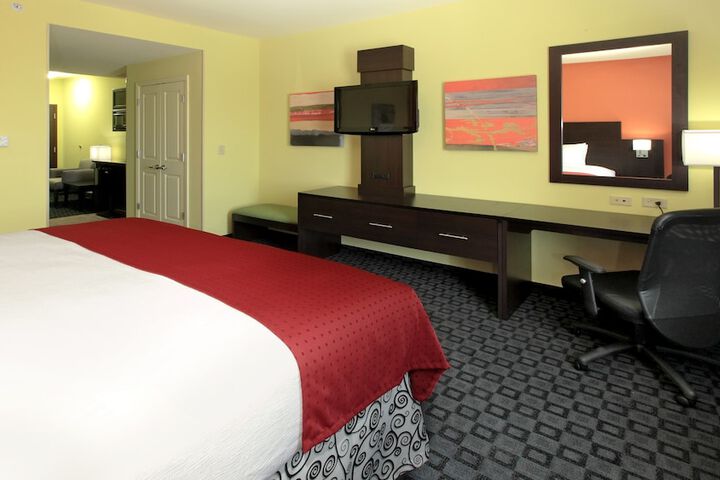 Holiday Inn Garland by IHG