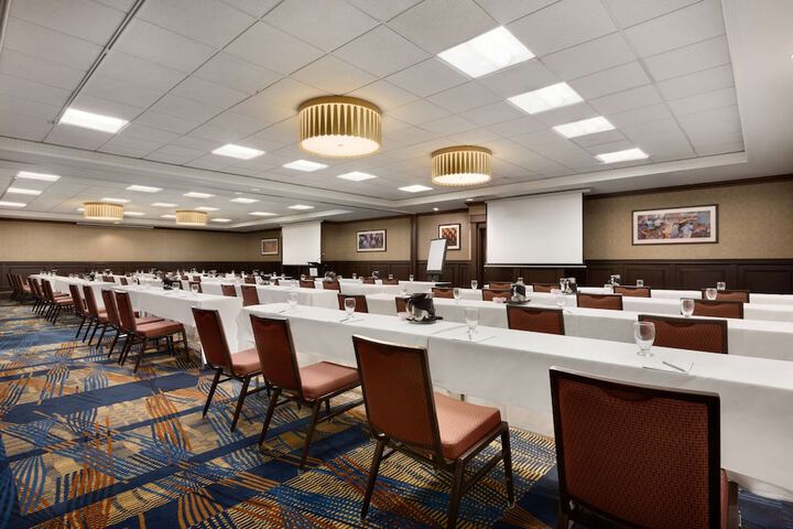 Embassy Suites by Hilton Dallas DFW Airport South