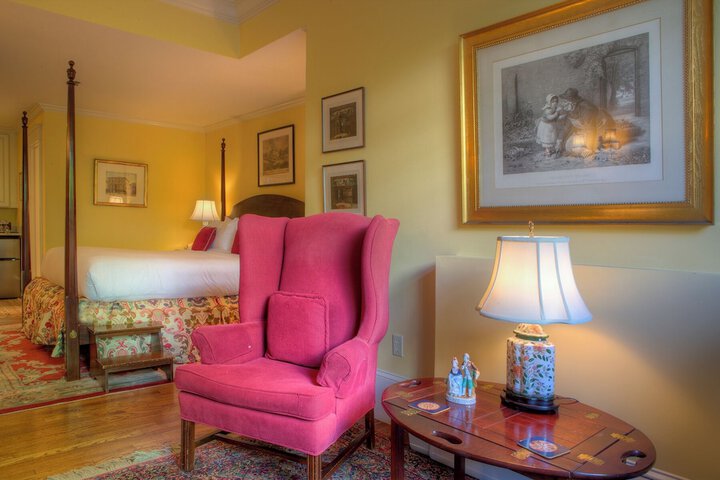 Room 31 of 105