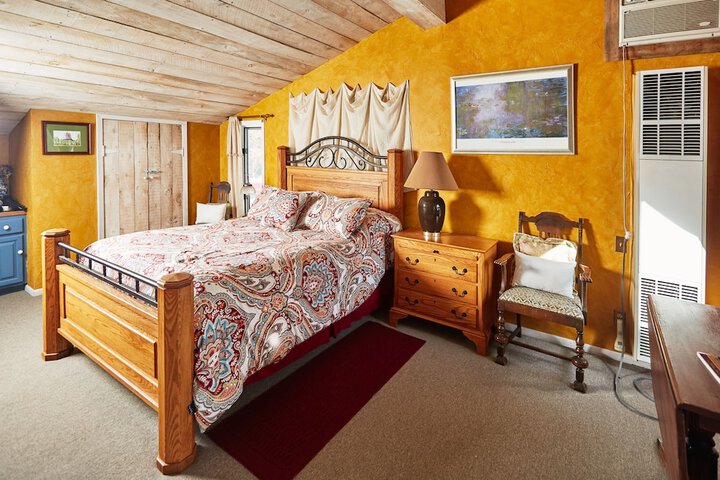 Room 42 of 60
