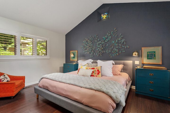 Room 16 of 41