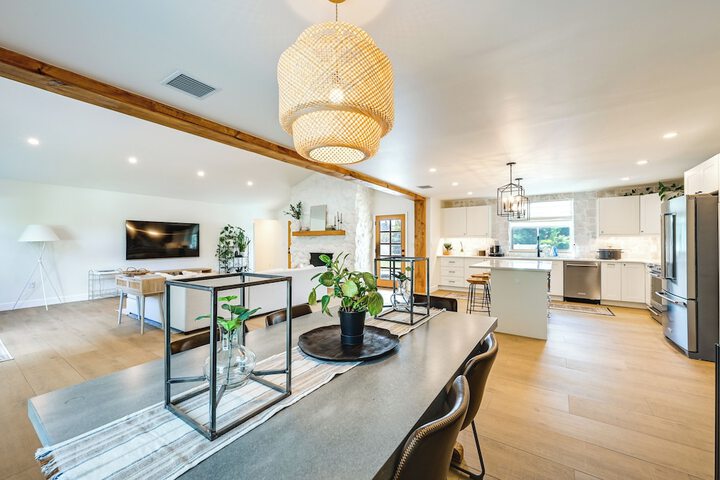 Naples Duplex Home w / Private Pool & Lanai!
