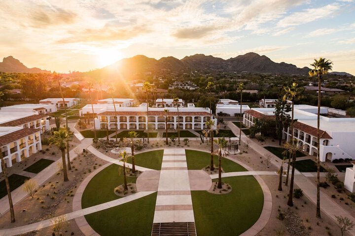 Kimpton Miralina Resort & Villas by IHG