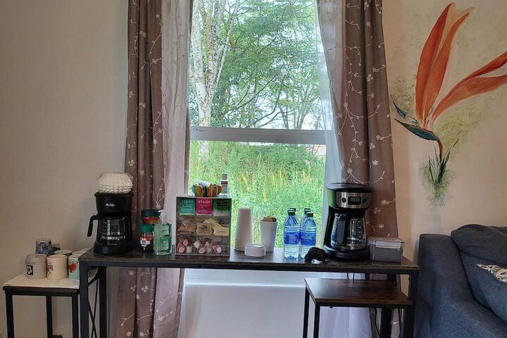 Room 17 of 25