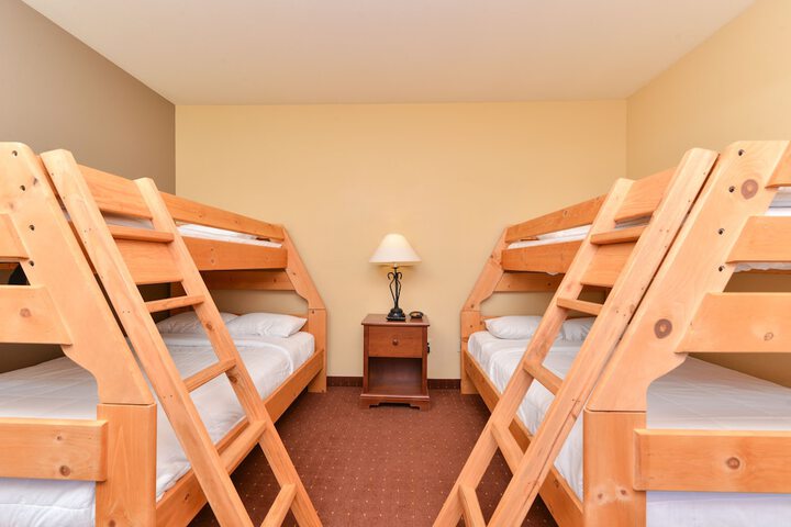 Room 90 of 127