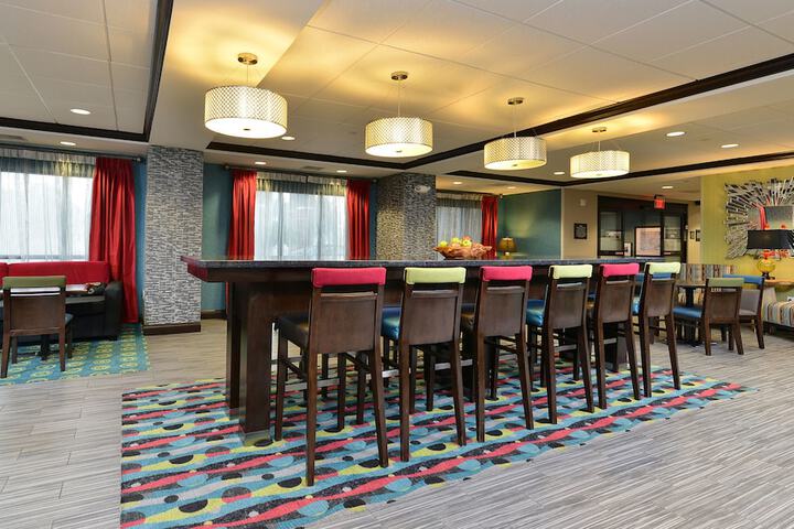 Hampton Inn Iowa City / University Area