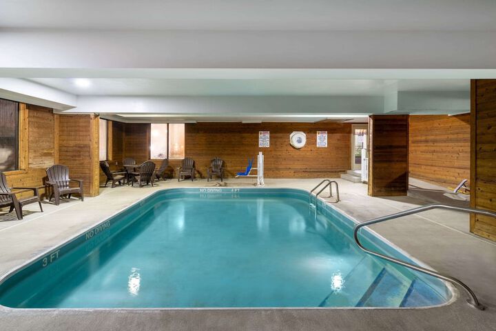 Pool 3 of 35