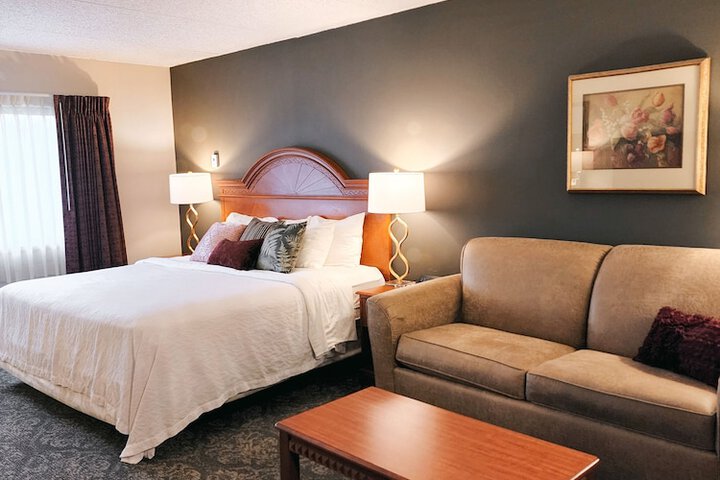 Room 32 of 58