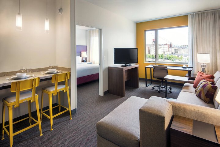 Room 40 of 96