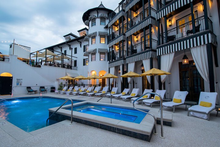 The Pearl Hotel