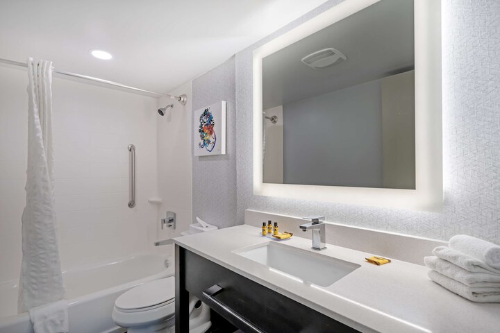 Room 14 of 51