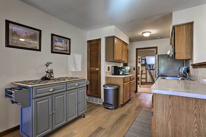 Vernon Township Condo Near Golfing + Skiing!