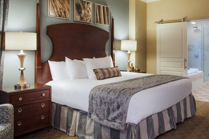 Holiday Inn Club Vacations South Beach Resort by IHG