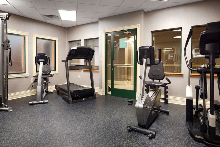 Best Western Plus Kalamazoo Suites