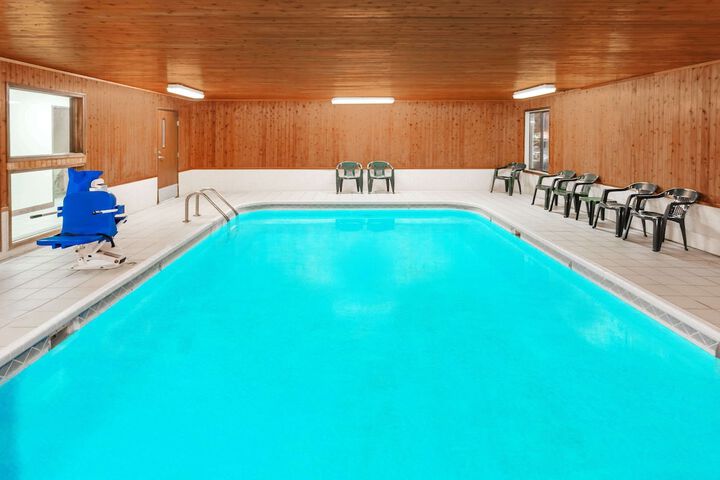 Pool 4 of 19