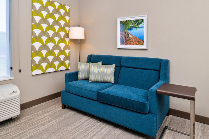 Hampton Inn Omaha Airport