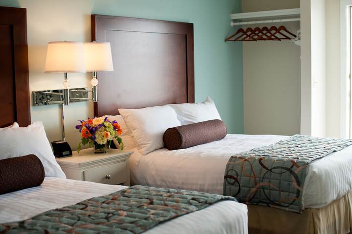 Union Bluff Hotel & Meeting House