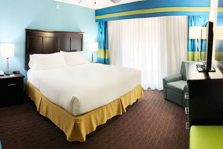Room 37 of 51