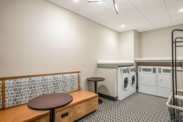 Hilton Garden Inn Toledo Downtown