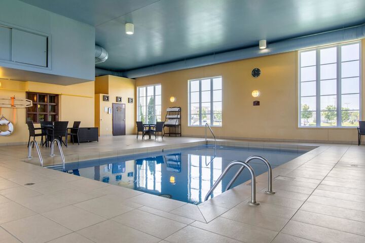 Pool 7 of 55