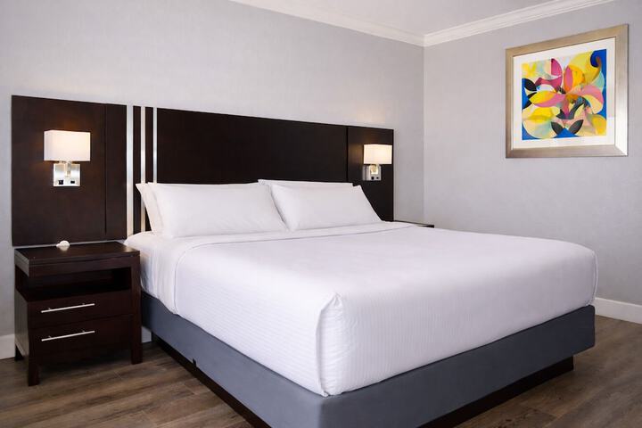 Fairview Inn and Suites