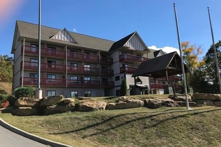 Hotel 5 of 20