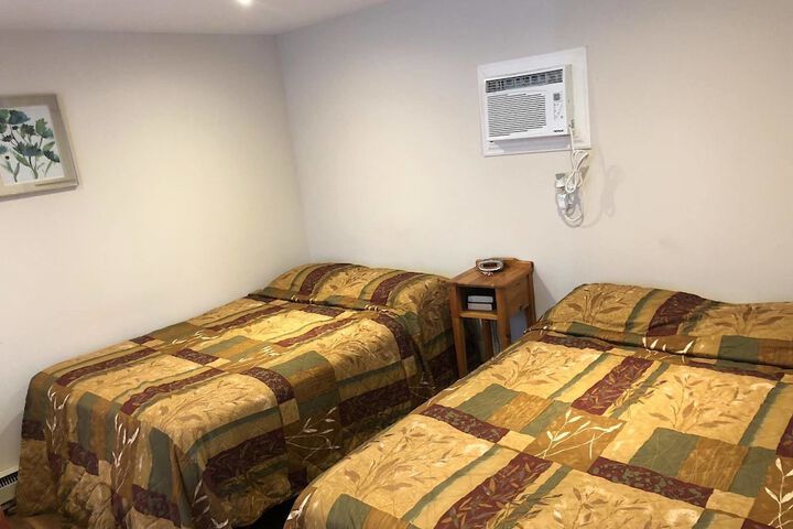 Room 34 of 51