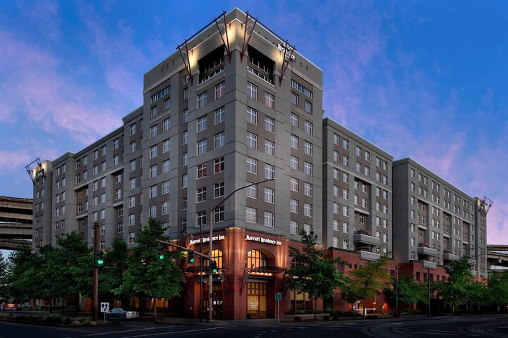Hotel 2 of 67