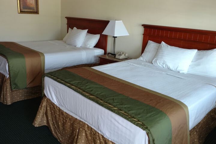 Hurricane Inn