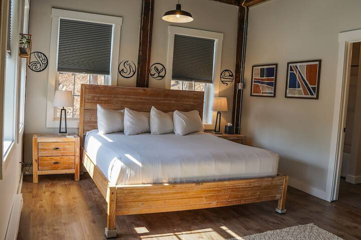 Old Mill Inn