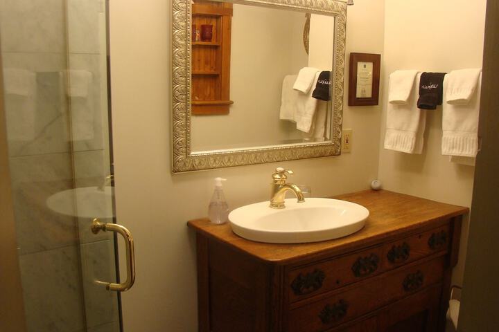 Room 14 of 84