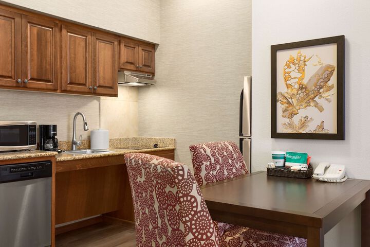 Homewood Suites by Hilton Fargo